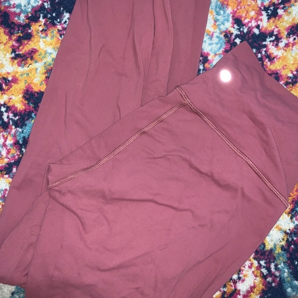 Lululemon WunderUnder leggings